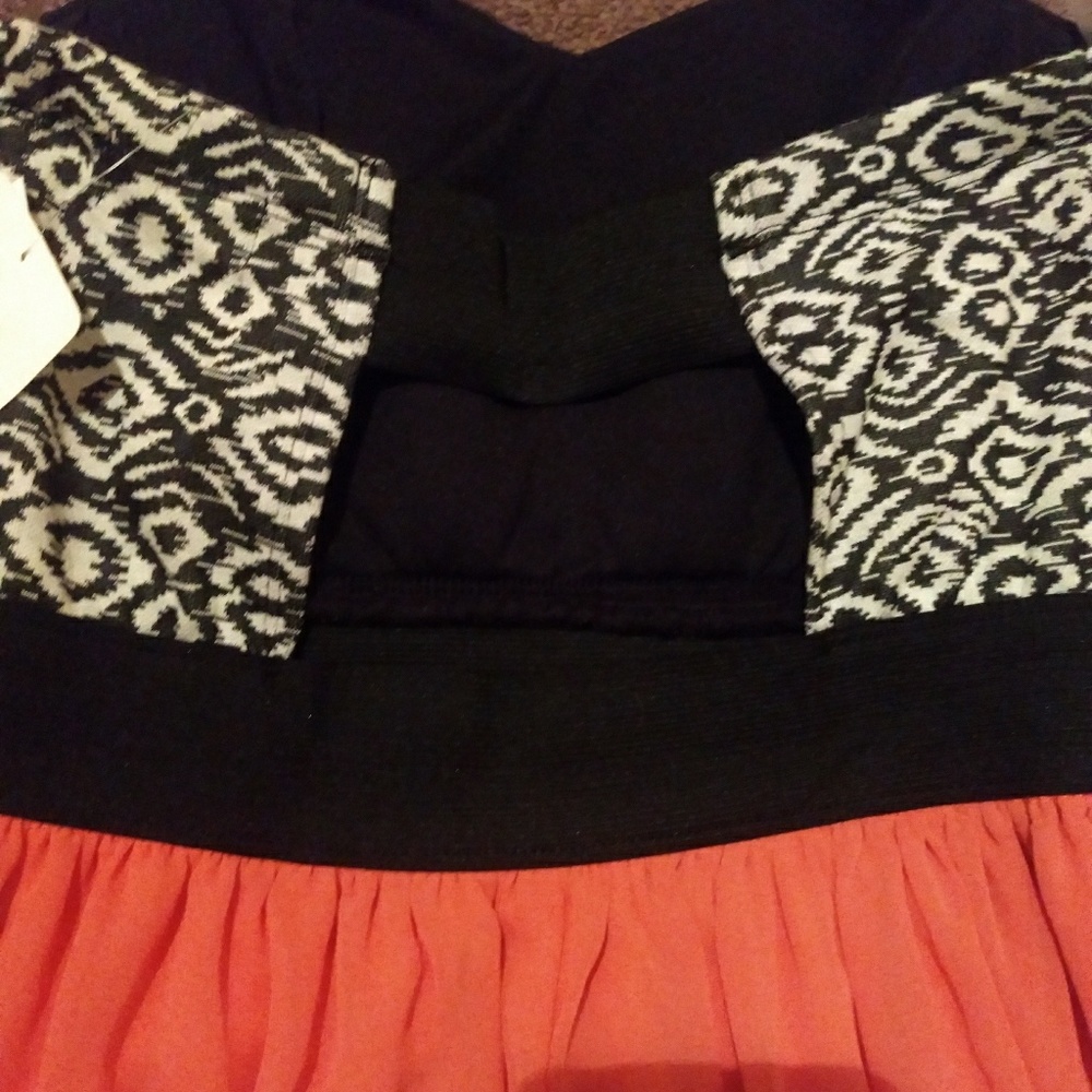 Strapless dress